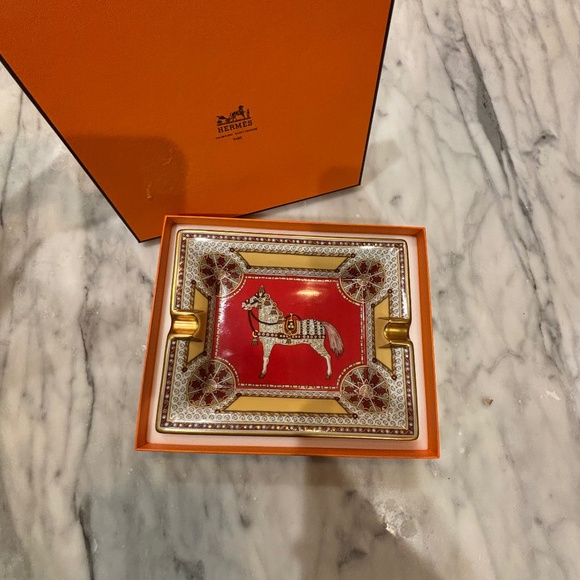 Hermēs porcelain table tray